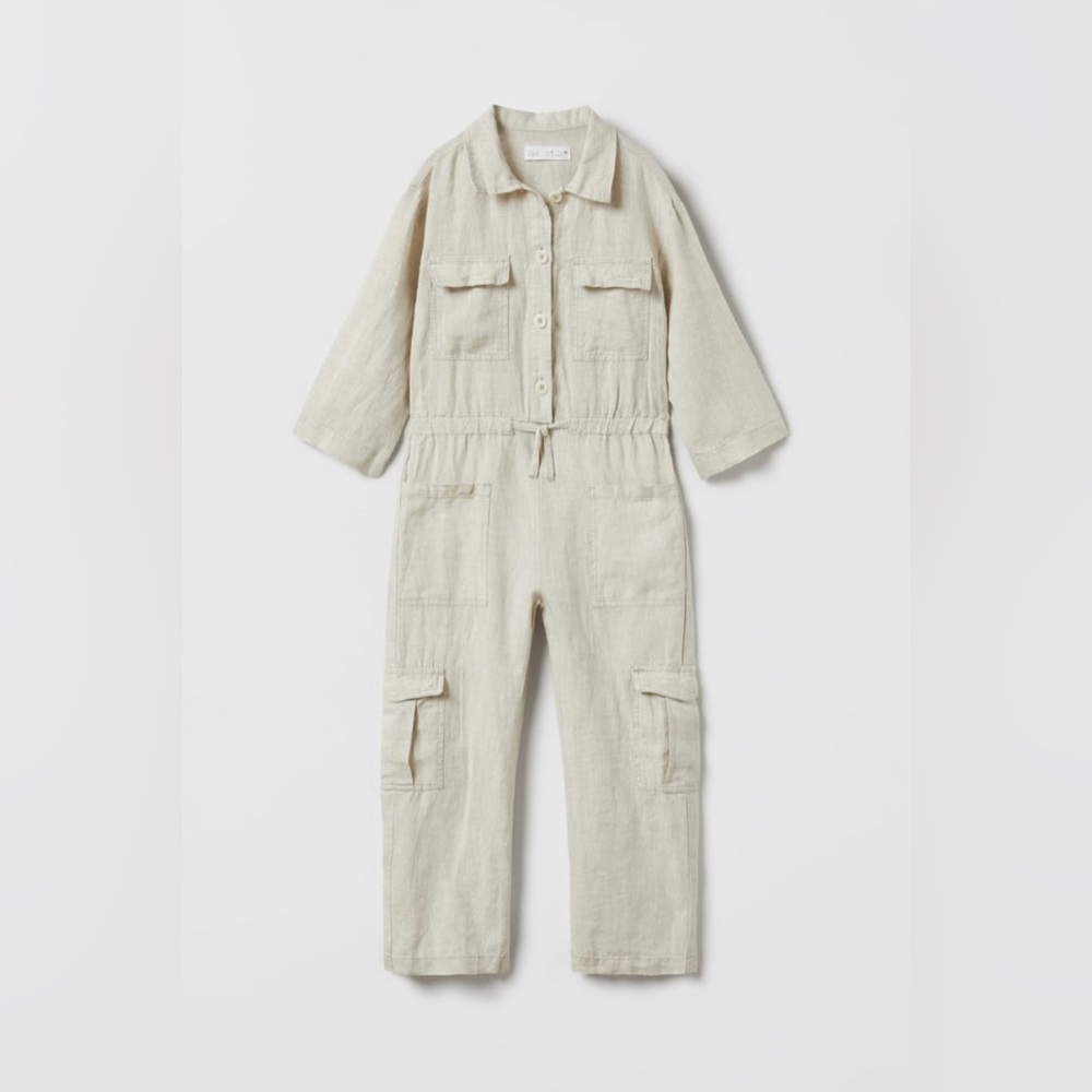 ZARA NWT GIRLS LINEN CARGO JUMPSUIT
LIGHT BEIGE